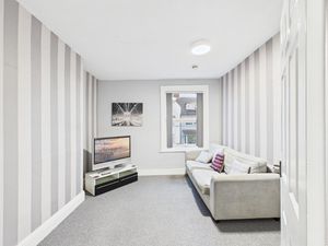 Living Room- click for photo gallery